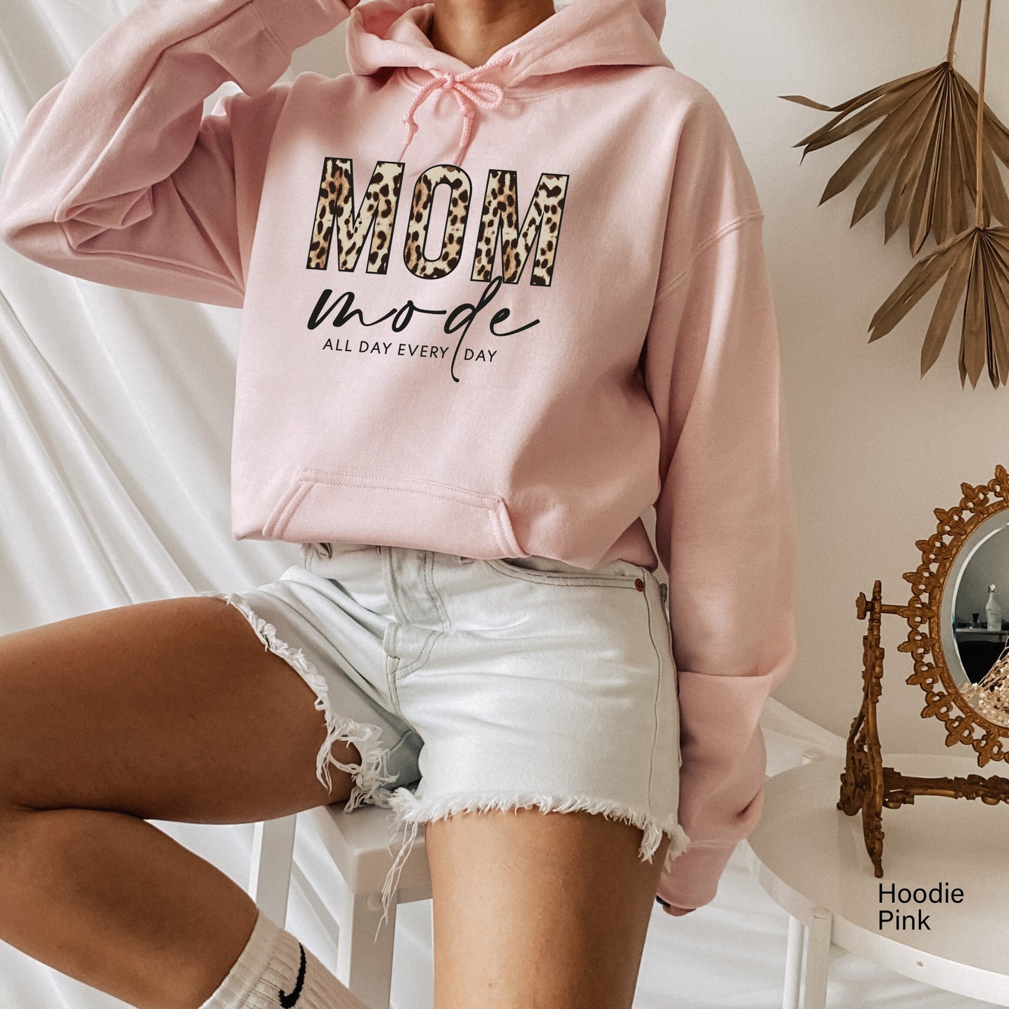 Mom Leopard Sweathirt,Mom Mode All Day Every Day Shirt,Trendy Mom life Tshirt,Oversized Mother's Day Shirt,Gift For Mama,Mom Life Tee,C6077
