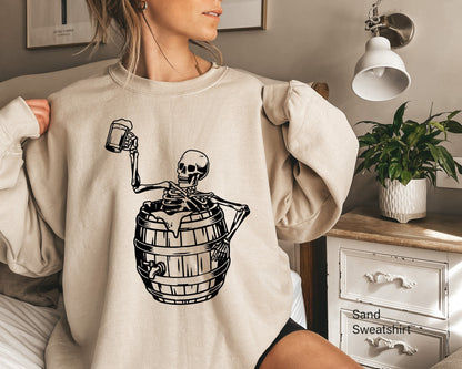 Skull Shirt,Skeleton Drinking Beer Sweathirt,Halloween Oversized Hoodie,Trendy Woman Halloween Tshirt,Halloween Party Tee,Fall Sweater,C6178