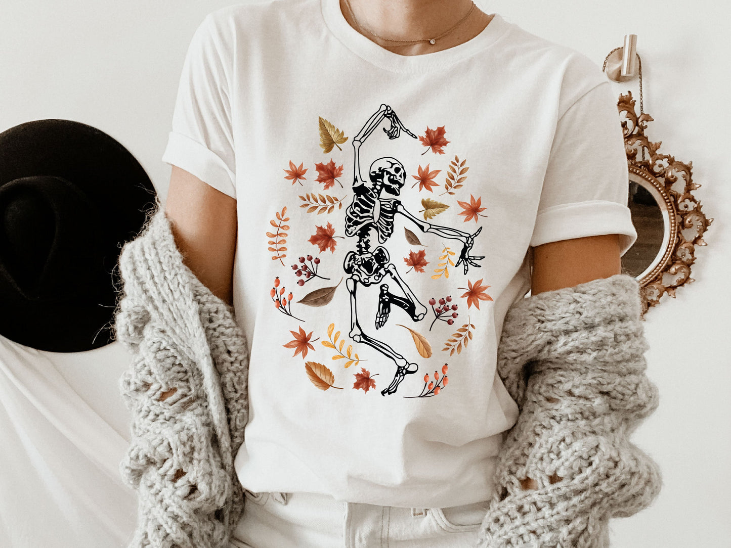 Halloween Sweatshirt,Skeleton Leaves Shirt,Cute Dancing Skeleton Hoodie,Trendy Halloween Costume for Womens,Oversized Fall Tshirt,C6148