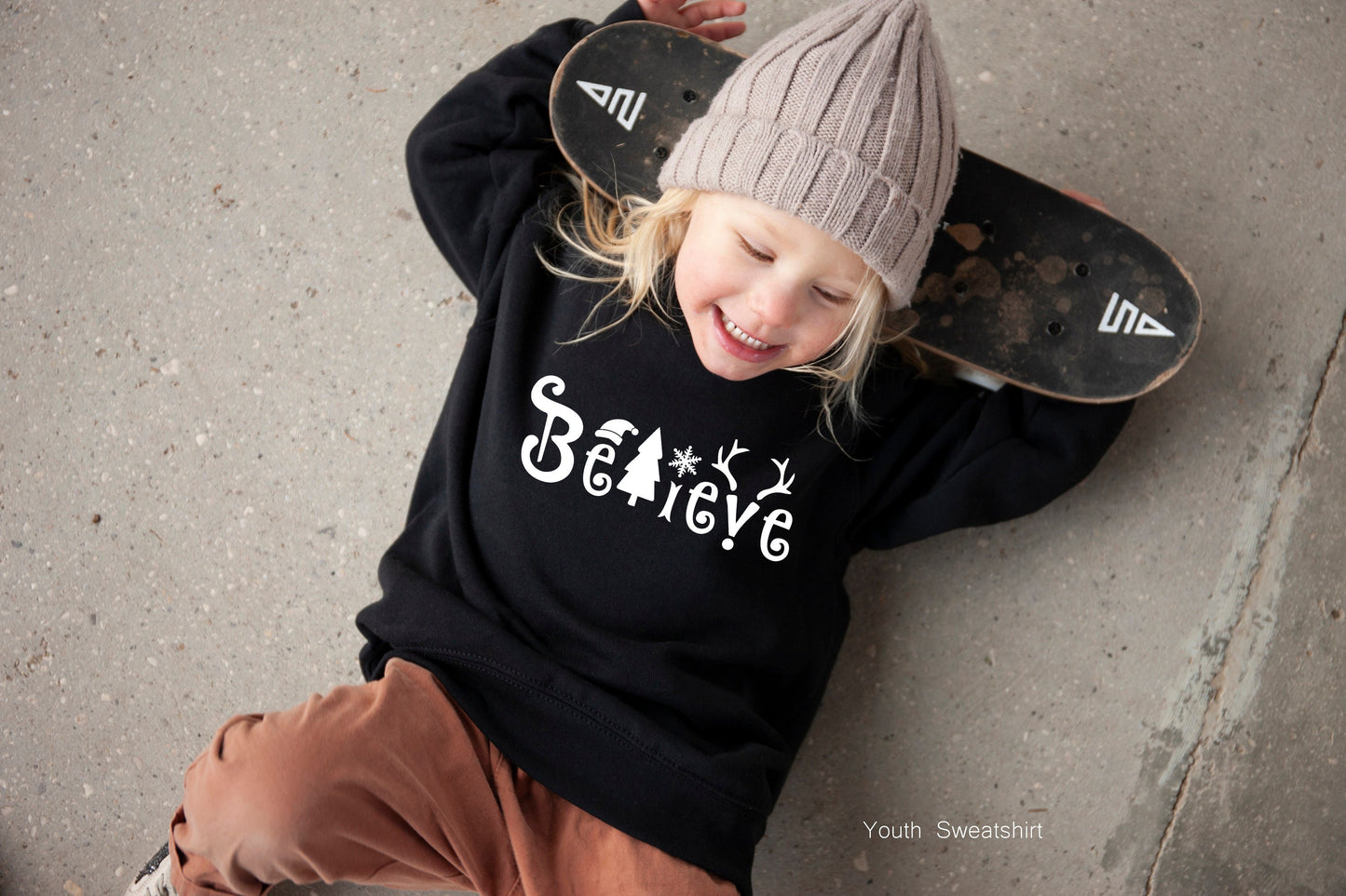 Believe Christmas Sweatshirt, Christmas T-shirt, Christmas Family Shirt,Believe Shirt,Christmas Gift, Holiday Gift.Christmas Shirt,C6258