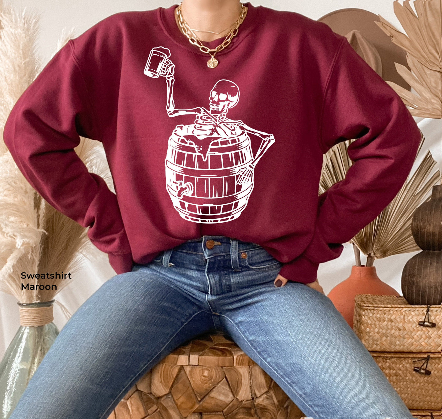 Skull Shirt,Skeleton Drinking Beer Sweathirt,Halloween Oversized Hoodie,Trendy Woman Halloween Tshirt,Halloween Party Tee,Fall Sweater,C6178