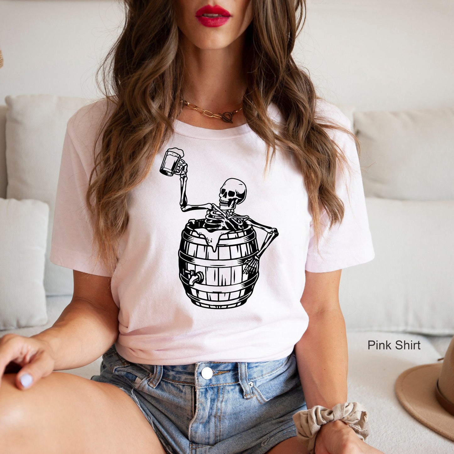 Skeleton Drinking Beer Sweathirt,Skeleton Drinking Beer Sweatshirt,Skeletons Halloween Oversized Sweatshirt,Skull Sweatshirt,Skull Tee,C6178