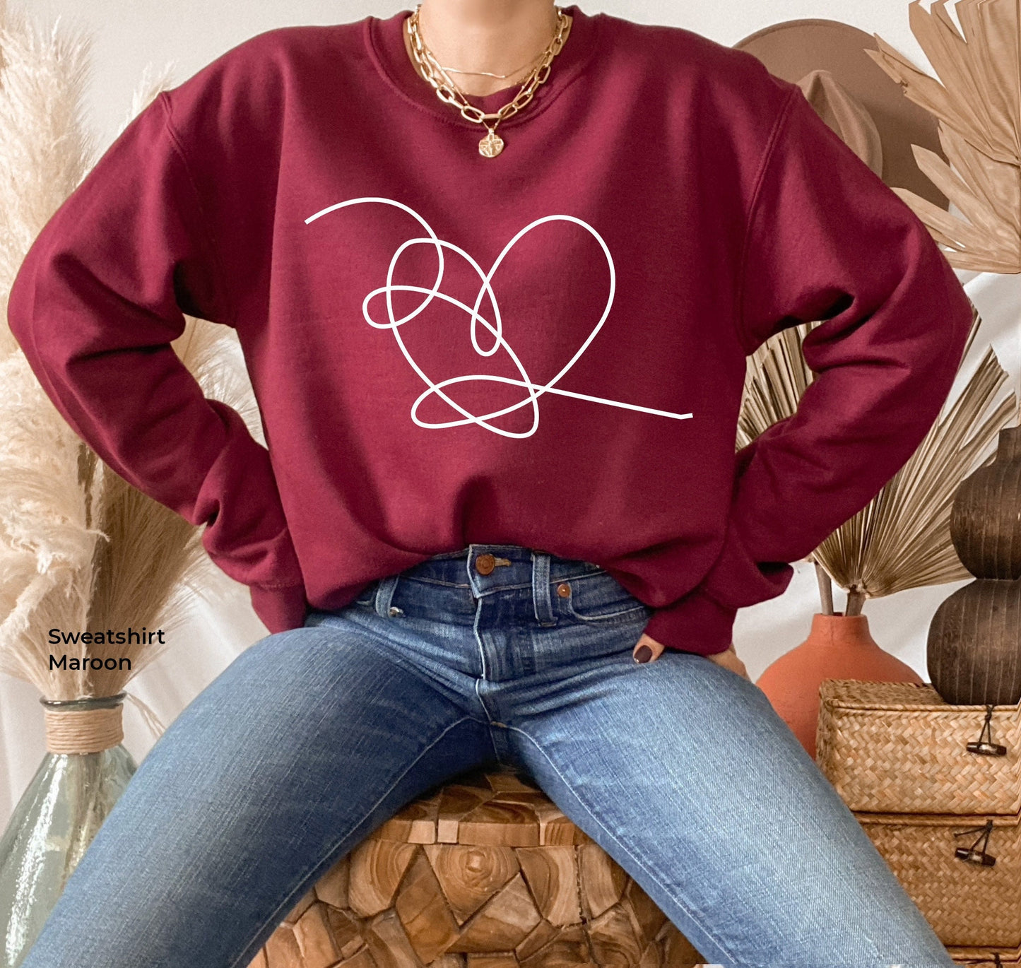 Love Yourself Heart Sweatshirt, Love Hoodie, Heart shirt, Minimalist Heart Shirt, Valentin Day shirt, Lover shirt, Love Yourself Shirt,C6357