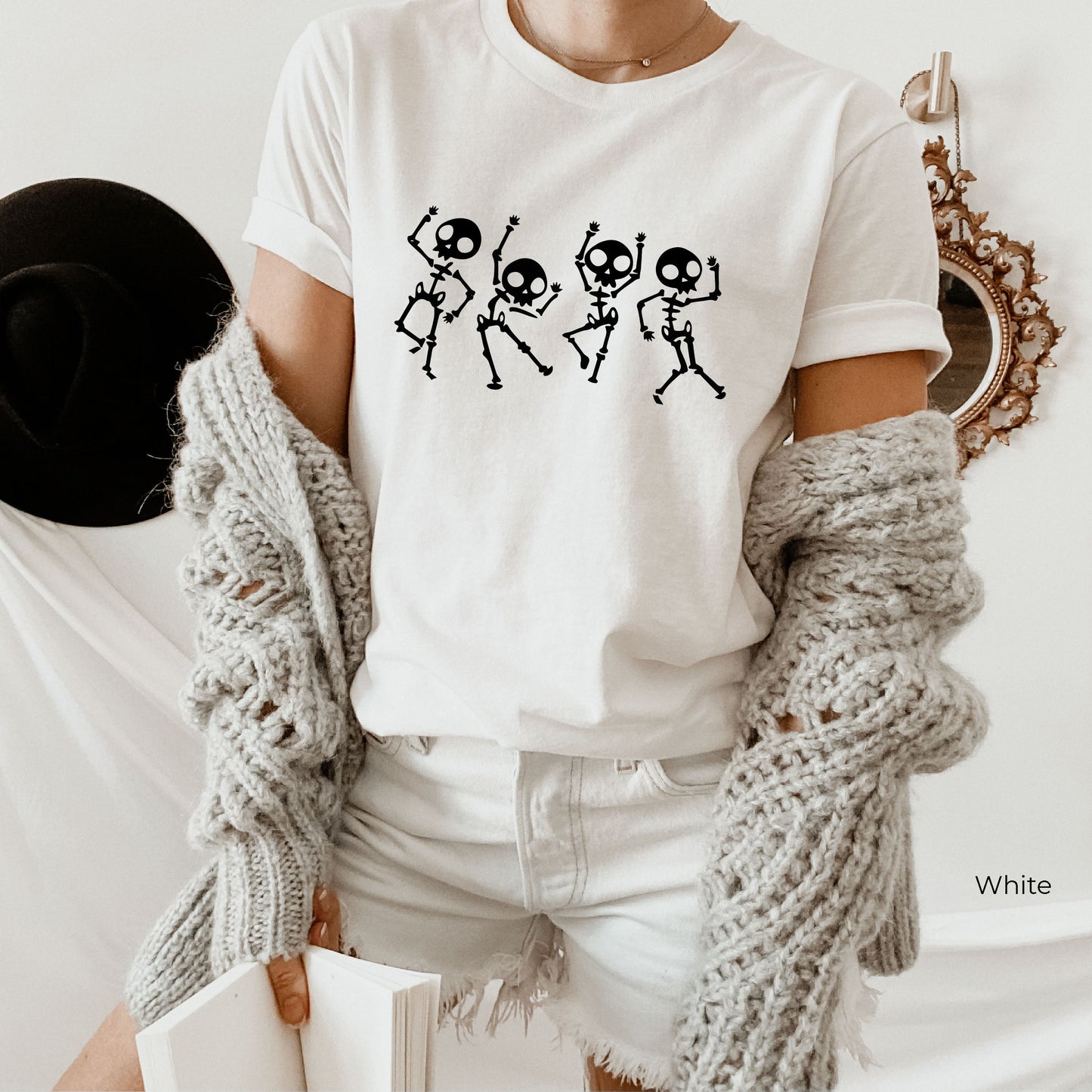 Dancing Skeleton Sweatshirt, Skeletons Happy Halloween Shirt, Halloween Hoodie Shirt T-shirt Oversized Tee Shirt, C6393