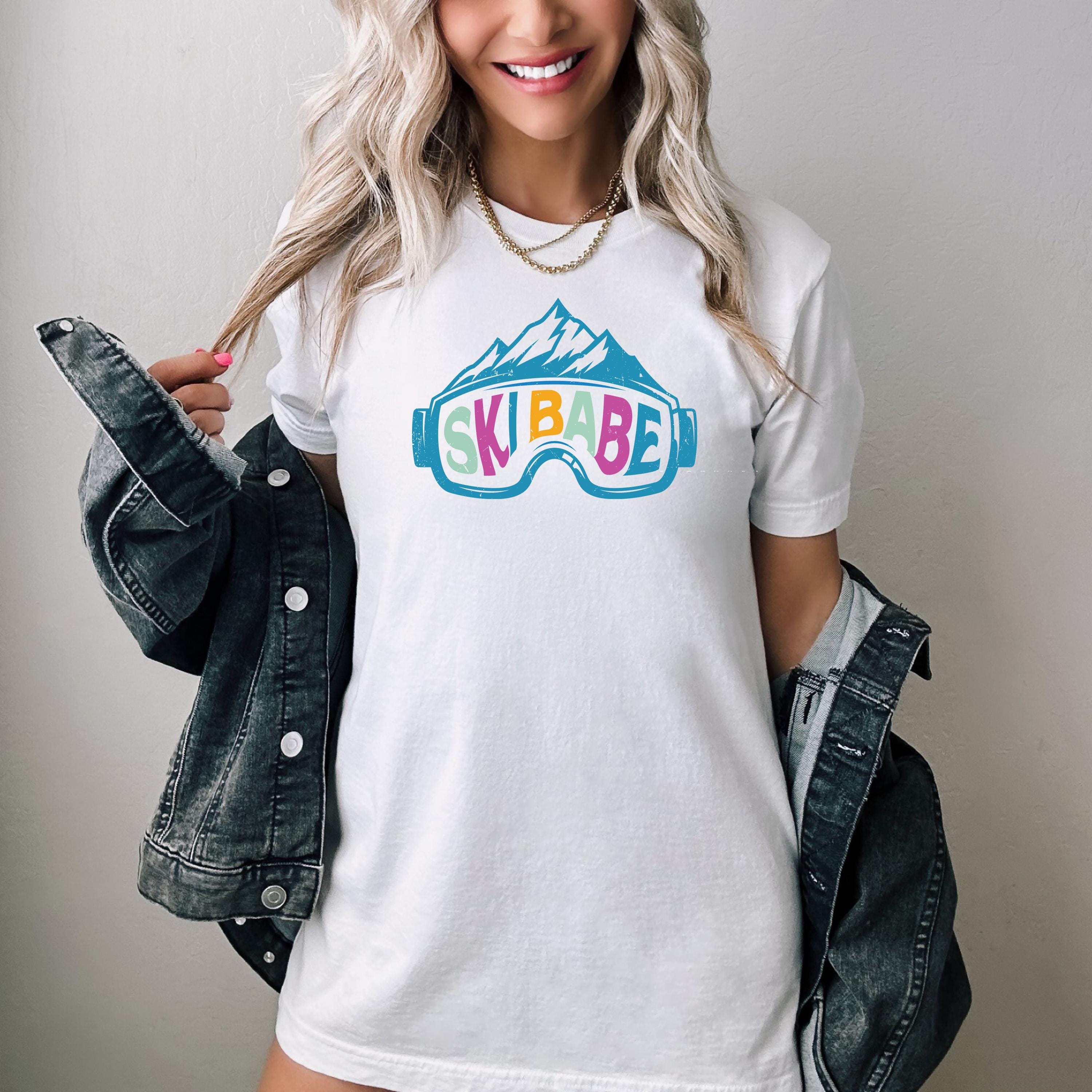 Ski Babe Sweatshirt, Ski T-Shirt, Mountain Trip Shirt, Aesthetic Winter Sport Hoodie, Winter Vacation Tee, Trendy Gift For Skier