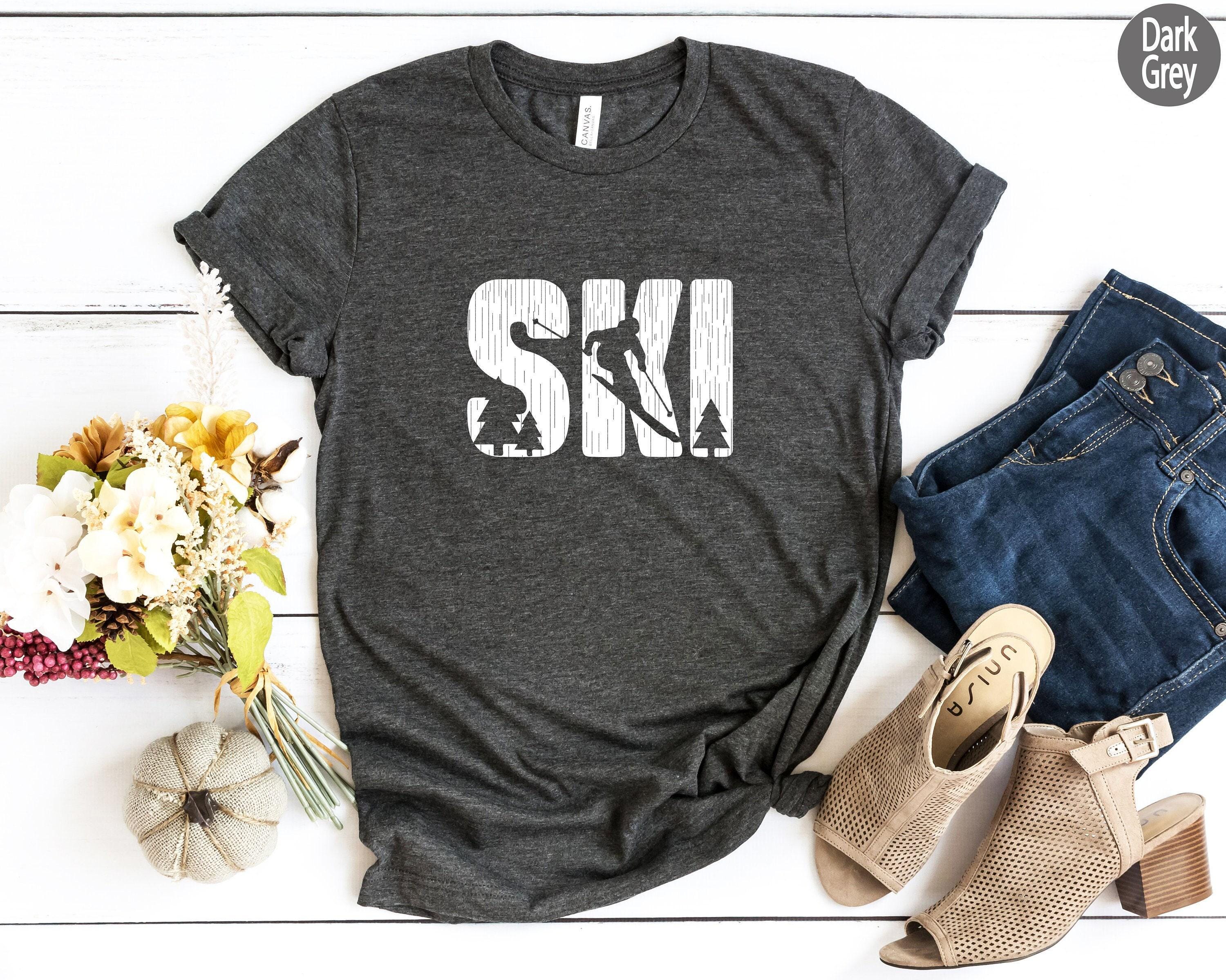 Aesthetic Ski Sweatshirt, Women's Skiing T-Shirt, Ski Gift For Her, Ski Graphic Hoodie, Trendy Gifts For Skiing, Mountai