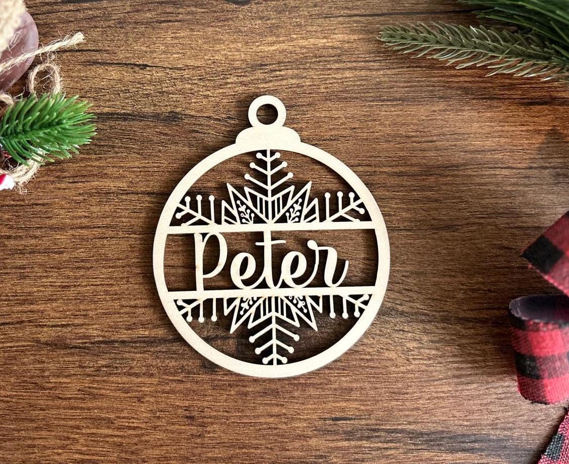 Custom Name Christmas Wood Ornament, Personalized Name Ornament, Deer Horned Ornament, Family Christmas Tree Decor, Christmas Gifts