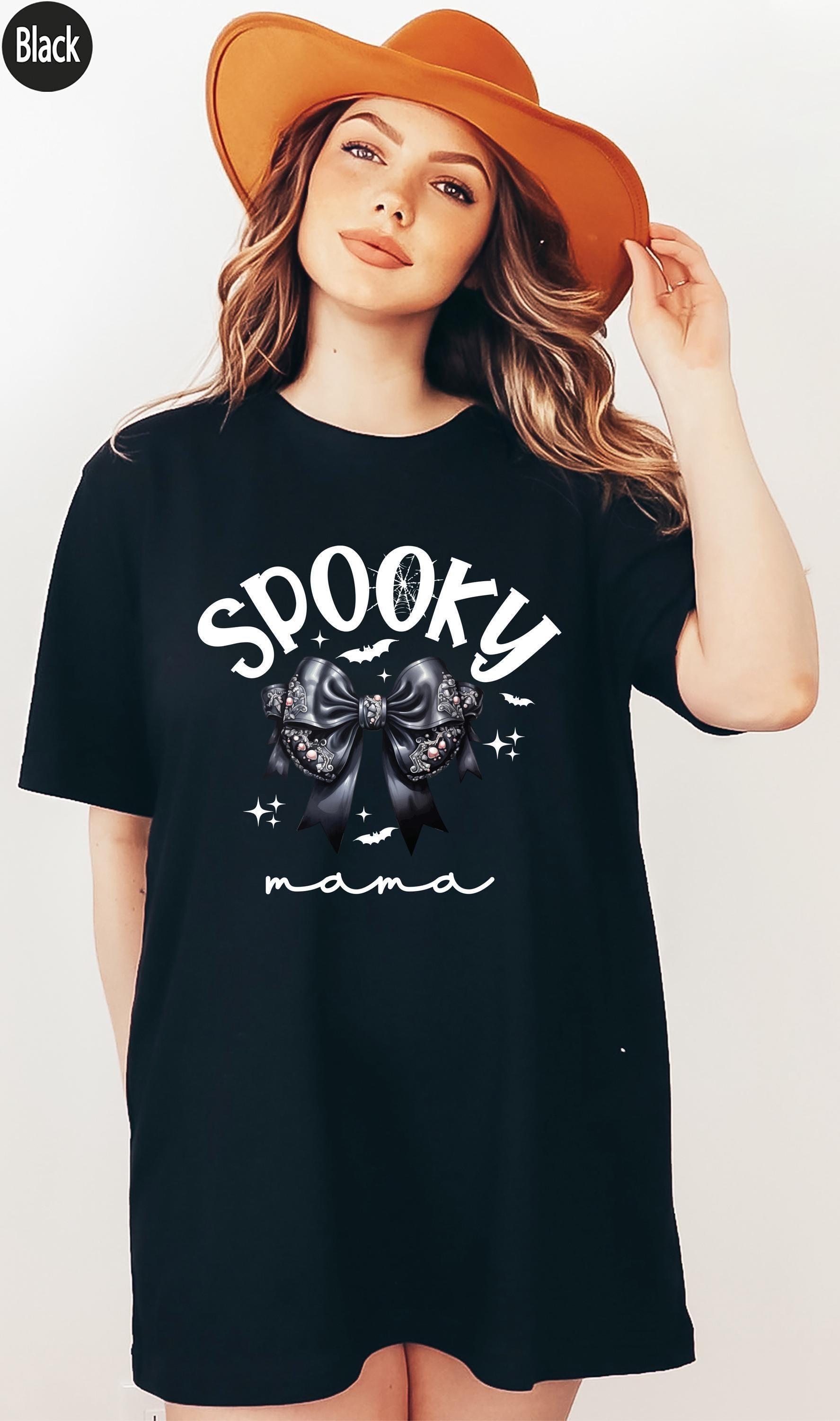 Spooky Mama T-Shirt, Spooky Season Sweatshirts For Woman, Cute Halloween Aesthetic Shirts, Fall Hoodie, Trendy Creepy Se