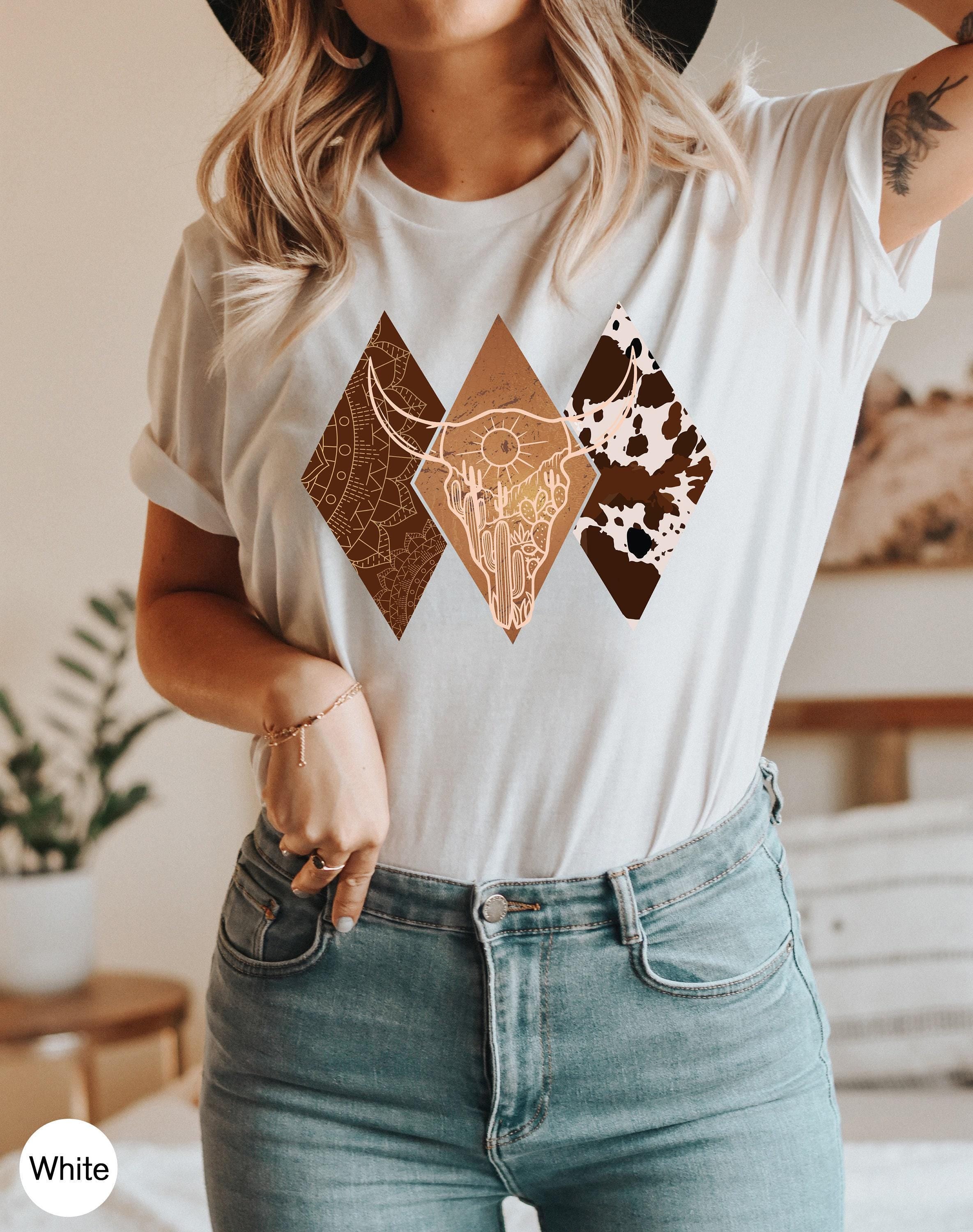 Boho Bull Skull Shirt | Women's Country Shirt, Western Graphic Tee, Trendy Desert Tshirt, Country Concert Tee, Aesthetic Sweatshirt