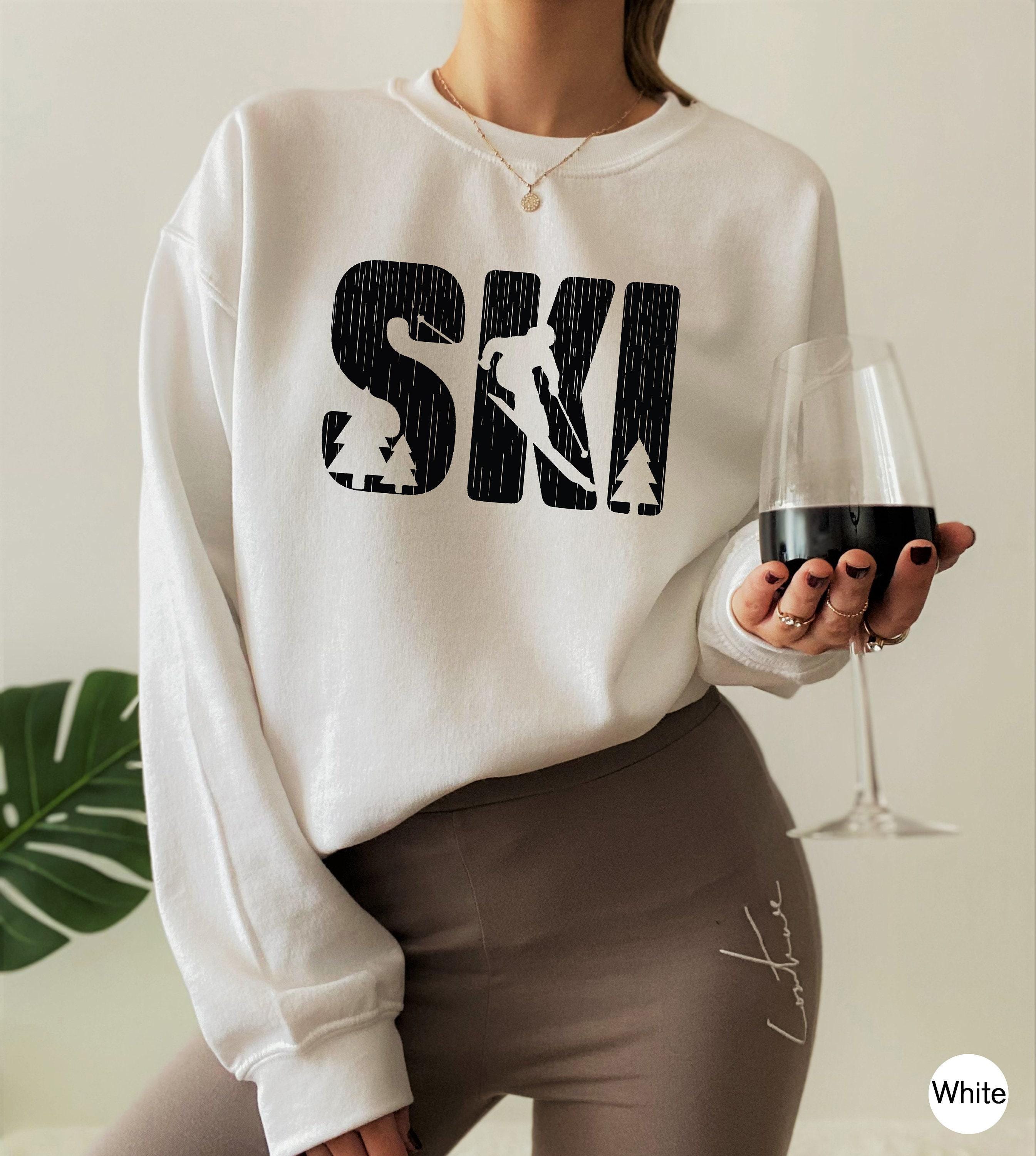 Aesthetic Ski Sweatshirt, Women's Skiing T-Shirt, Ski Gift For Her, Ski Graphic Hoodie, Trendy Gifts For Skiing, Mountai