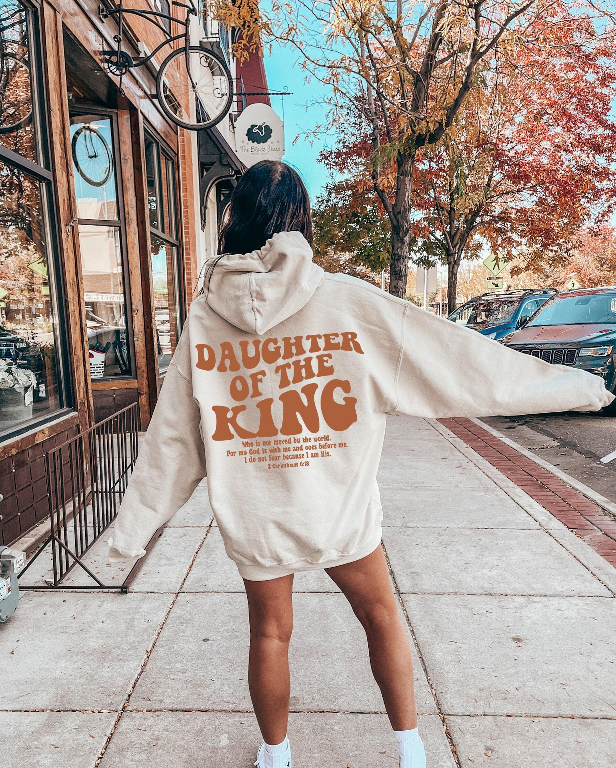 Daughter Of The King Shirt, Aesthetic Christian Tshirt, Women's Religious Shirt, Bible Verse Hoodie, Christian Gifts,Chu