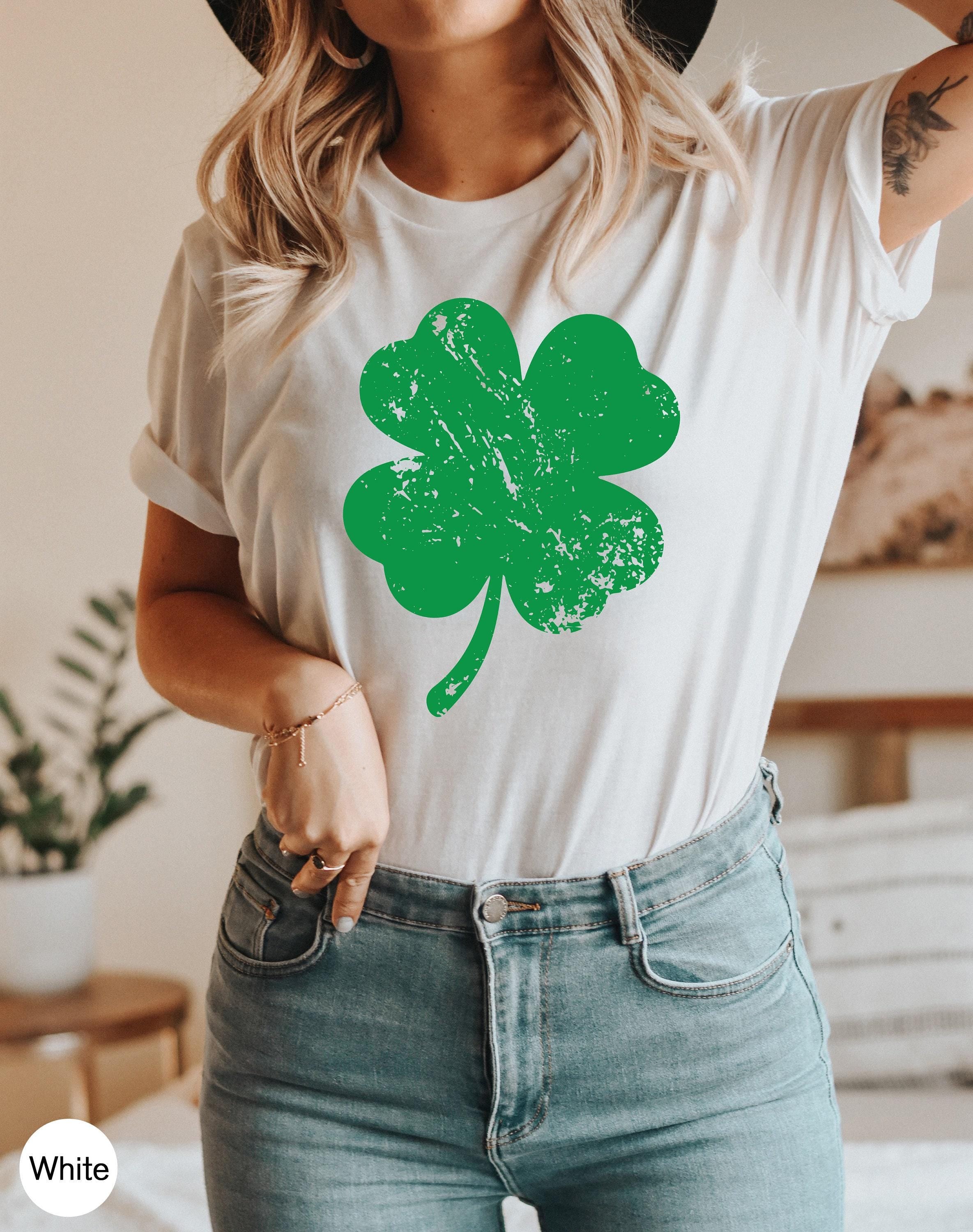 St. Patrick's Day Shirt, Lucky Four Leaf Clover Sweatshirt, Shamrock Shirt, Slainte Tshirt, Retro Gifts for Beer Lover