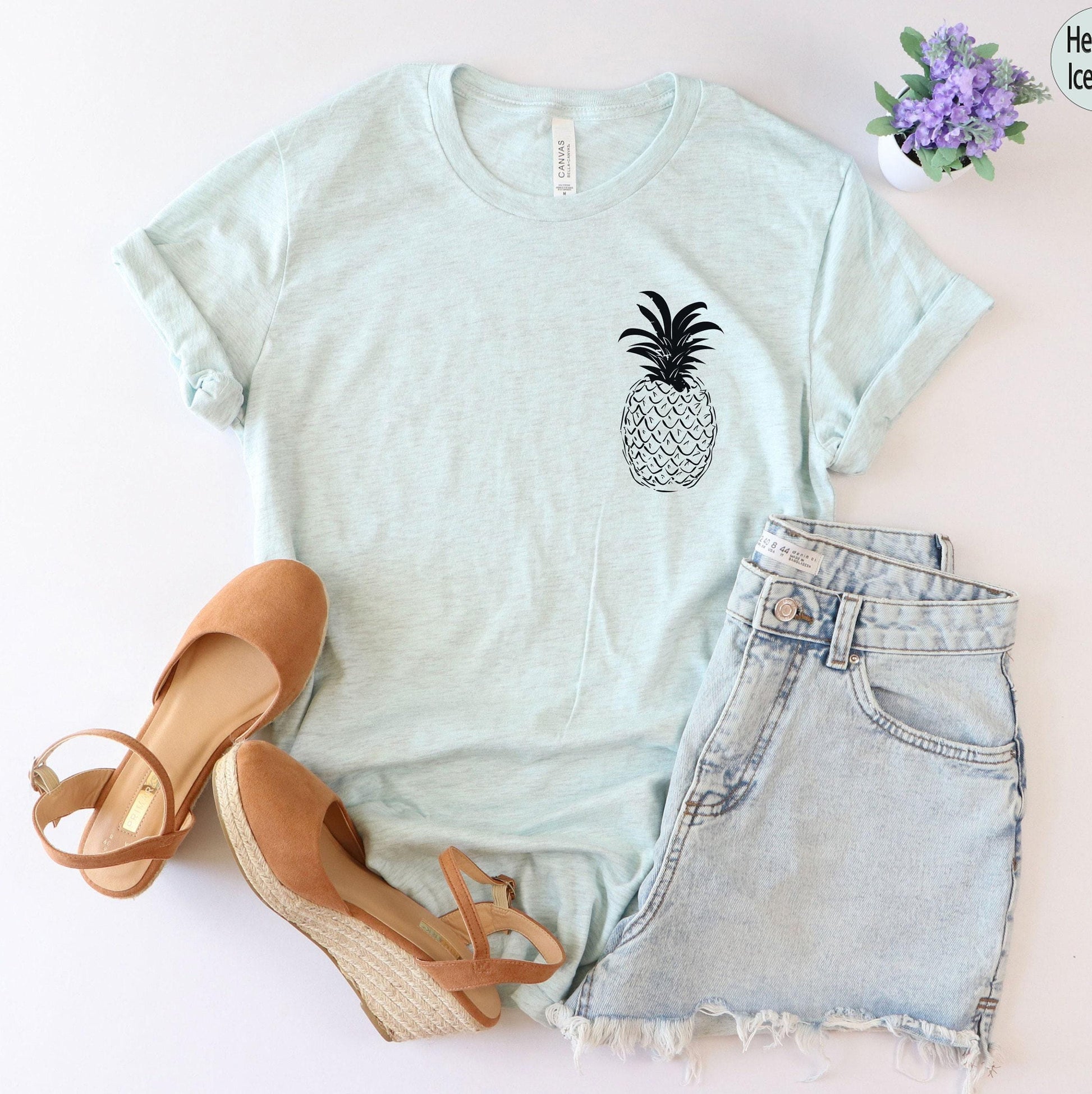 Minimalist Pineapple Sweatshirt | Pocket Fruit Shirt, Gift For Plant Lover, Trendy Hoodie, Summer Vibes, Foodie T Shirt, Vegan Shirt