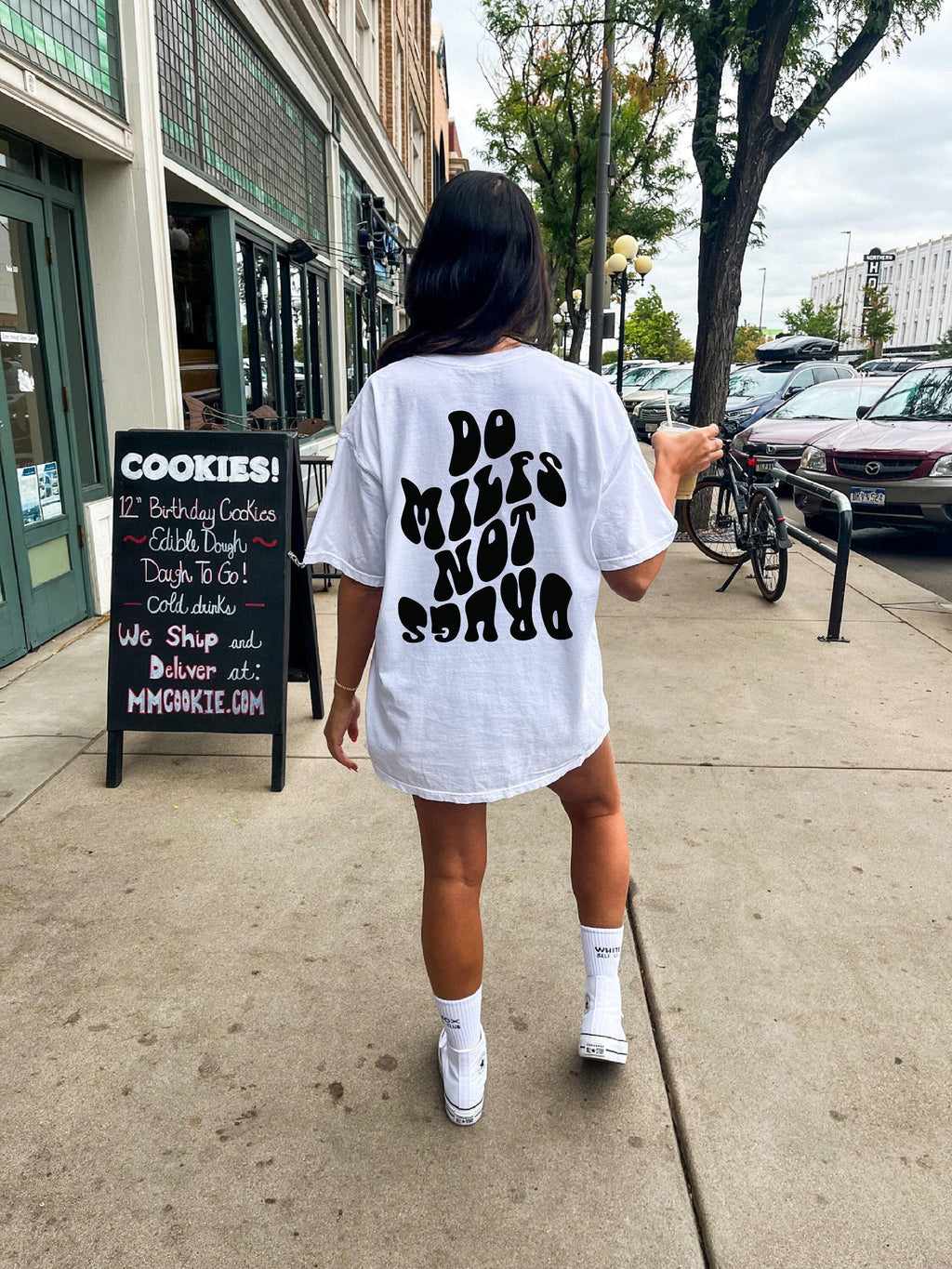 Do Milfs Not Drugs Shirt, Women's Funny Shirt, Trendy Sweatshirt, Girls  Hoodie, Men's Streetwear Hoodie, Best Friend Gift