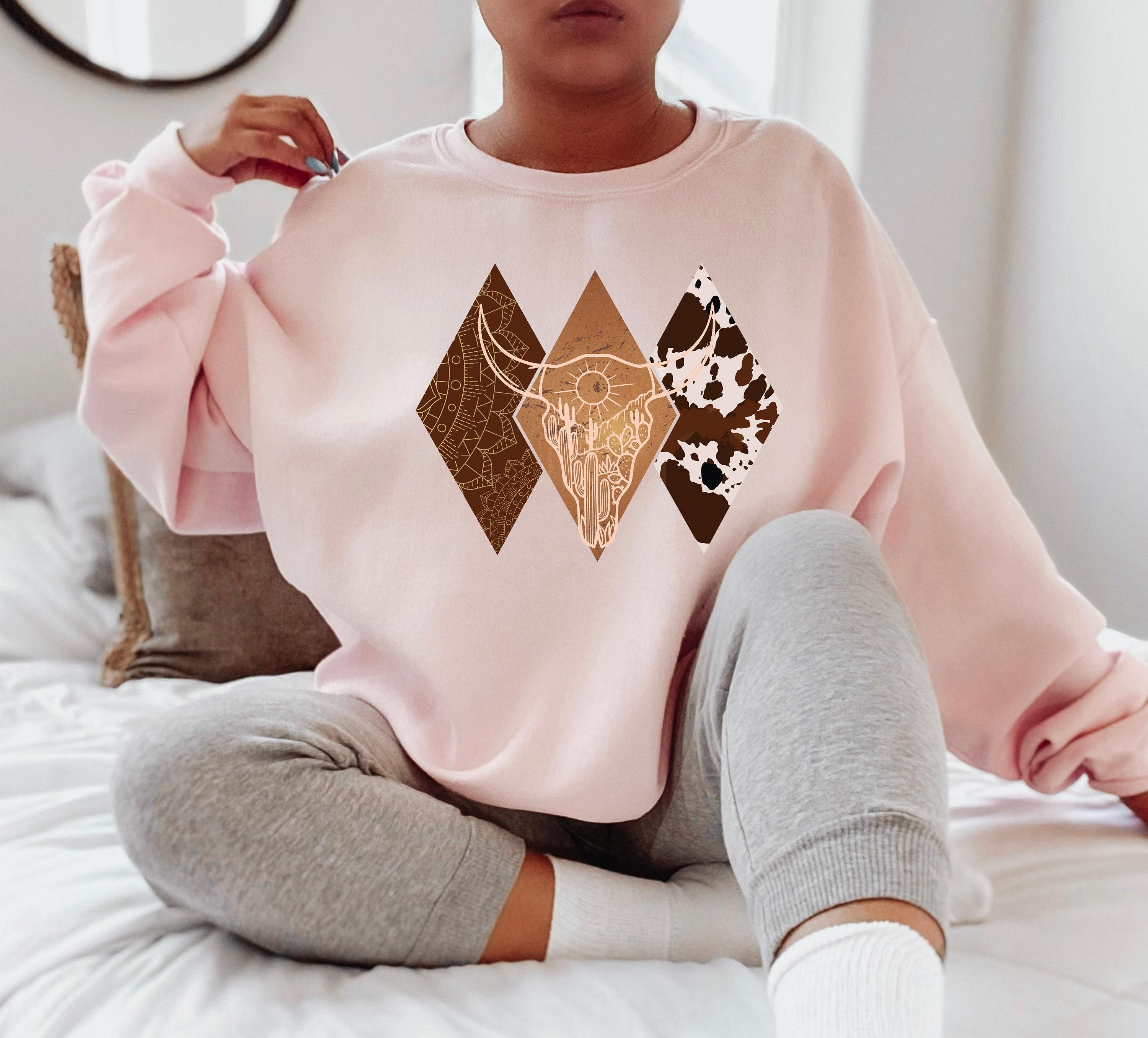 Boho Bull Skull Shirt | Women's Country Shirt, Western Graphic Tee, Trendy Desert Tshirt, Country Concert Tee, Aesthetic Sweatshirt