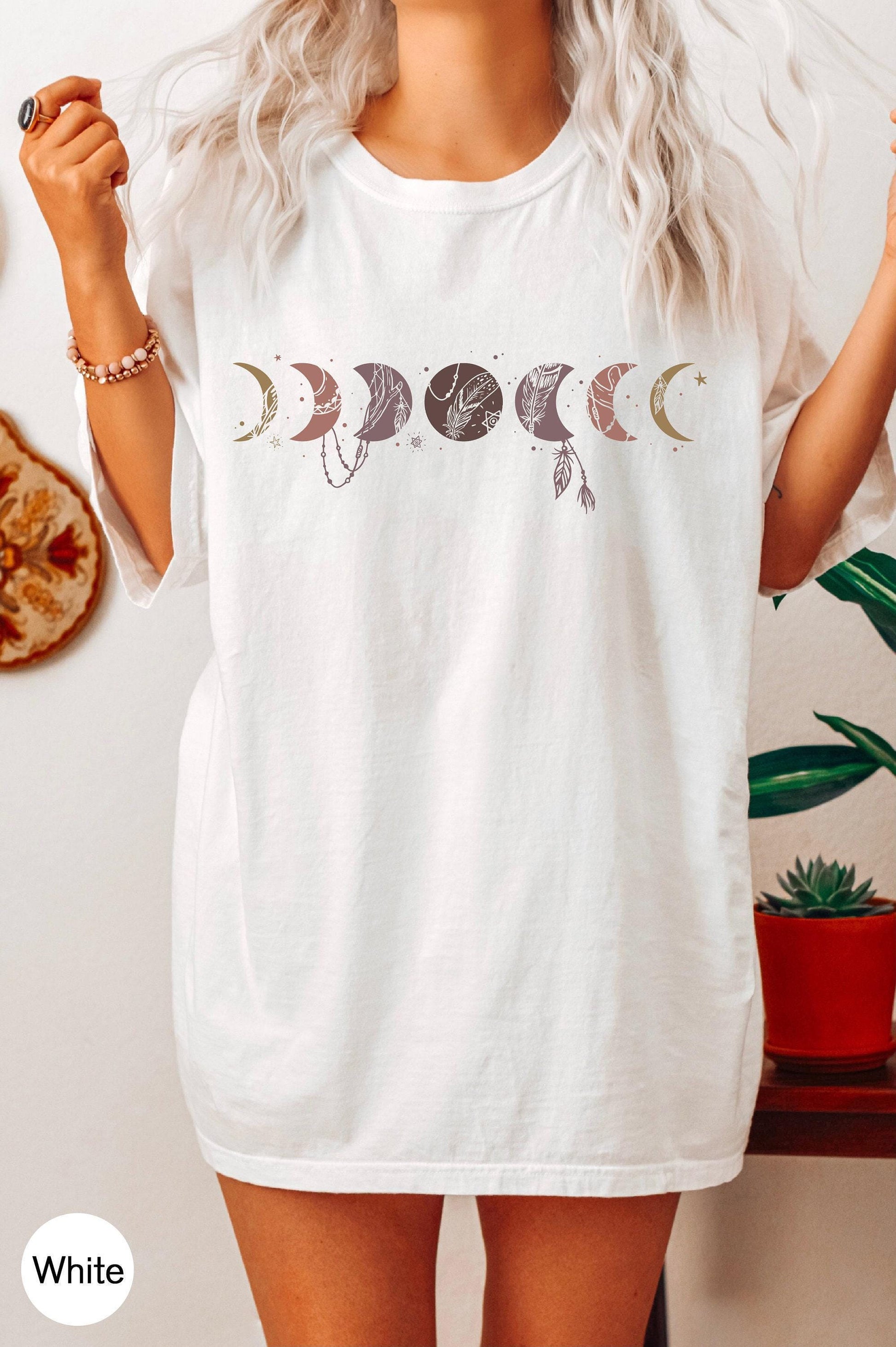 Moon Phases Shirt | Trendy Hoodie For Her, Boho Celestial Shirt, Moon Graphic Tee, Celestial Sweatshirt, Witchy Sweatshirt, Moon Phase Tee