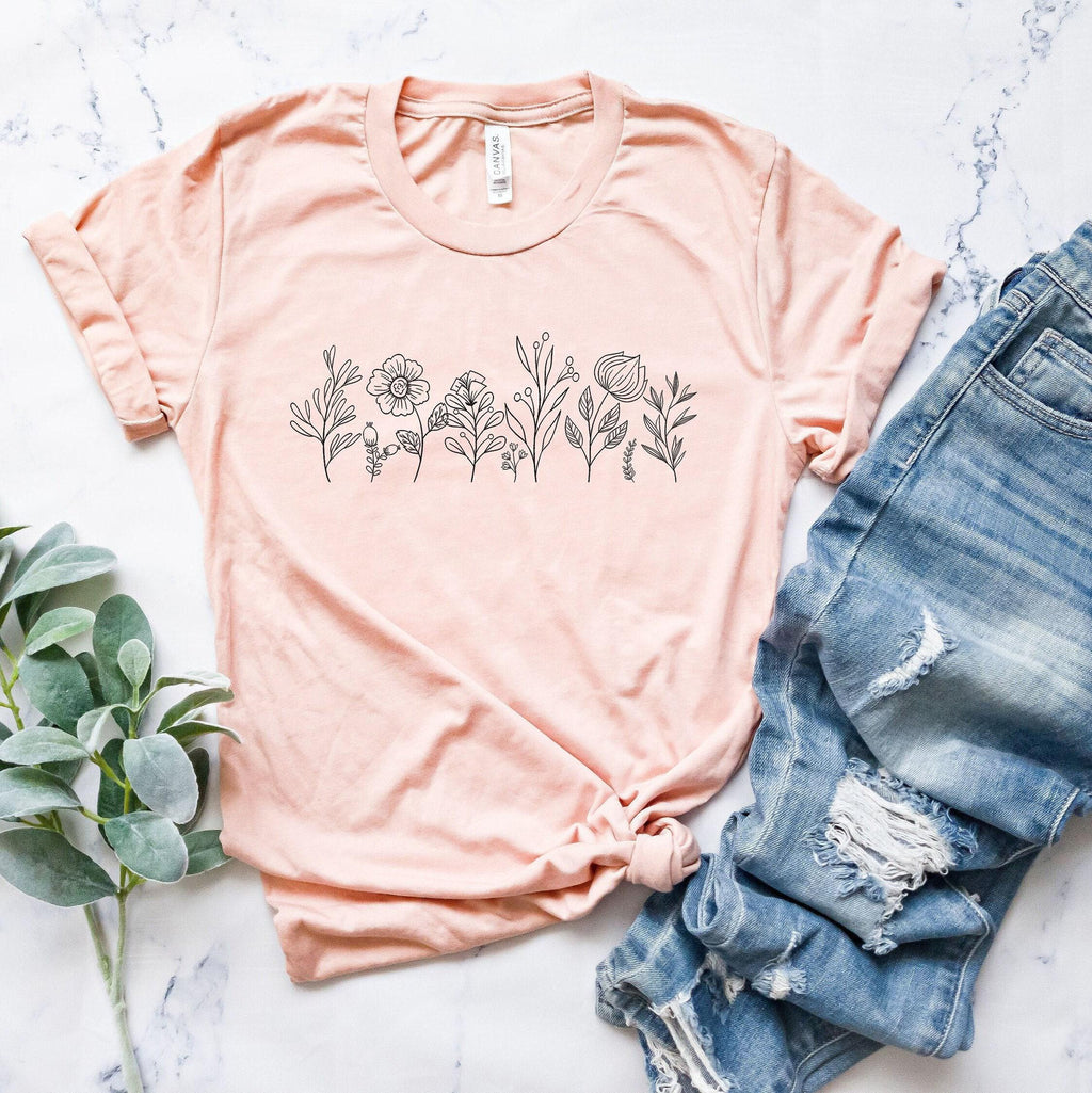 Wildflower Sweatshirt | Women's Flowery Mama Shirt, Flower Lover Gift, Botanical Gifts, Nature Lover Shirt, Vintage Flower, Plant Mom Shirt