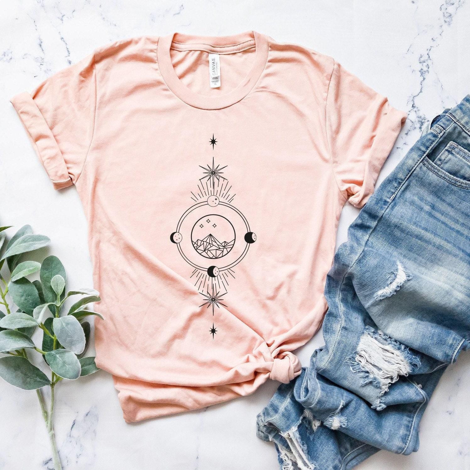 The Night Court Sweatshirt, Acotar Velaris Shirt for Women, Gift for Rhysand Fan Girl, Cute Thorns and Roses Court of Dreams Hoodie