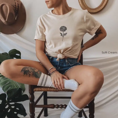 Custom Birth Month Birth Flower Shirt, Gift for Her, Birthday Gift, Personalized Birth Month Gift, Gift Ideas, Minimal Flower Tee, C5731